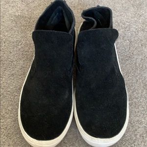 Suede slip on no tie ankle sneaker